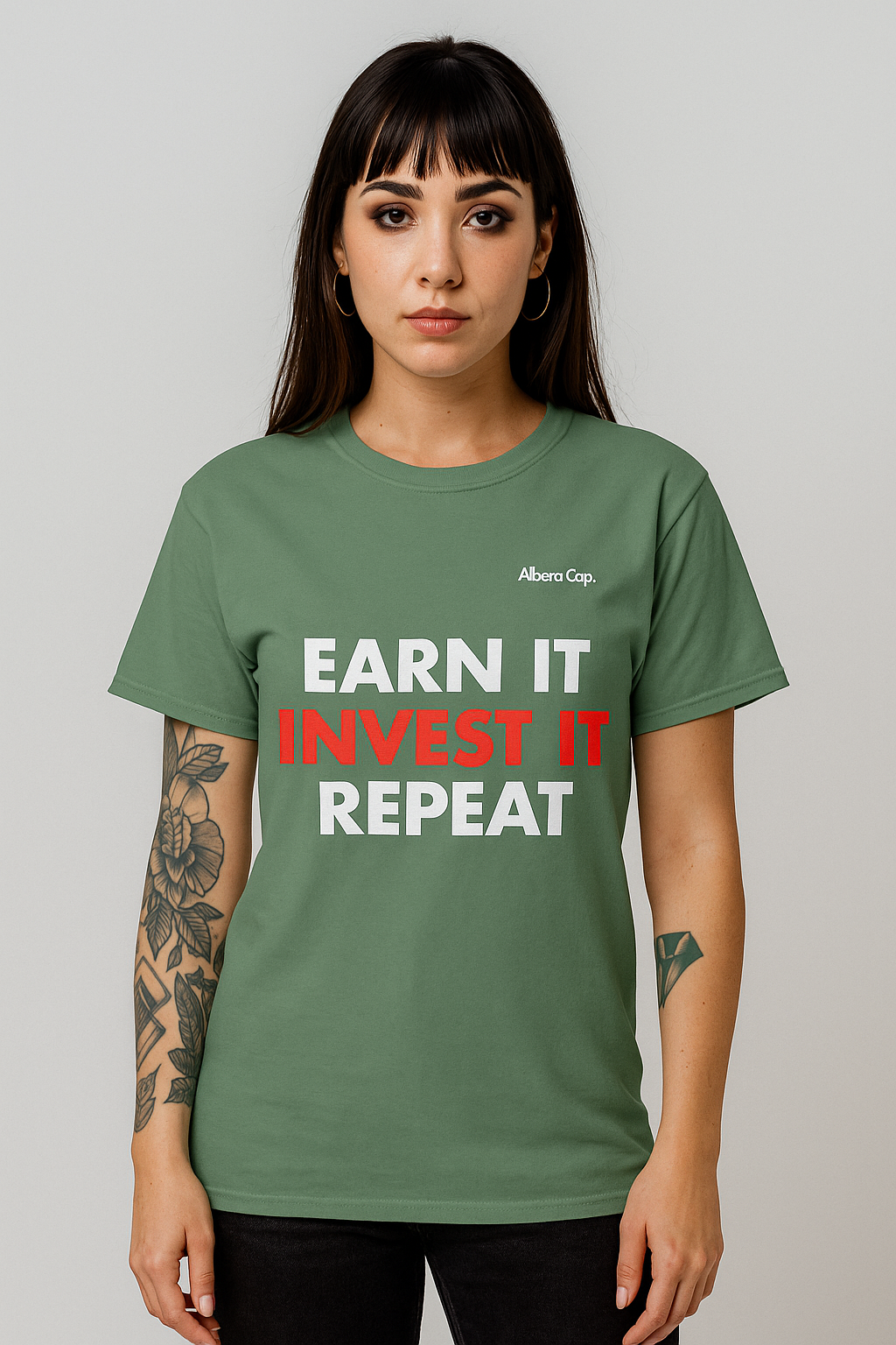 T-shirt |Earn it. Invest it. Repeat.